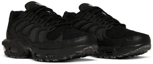 Tech Runner Plus TS – Triple Black Edition