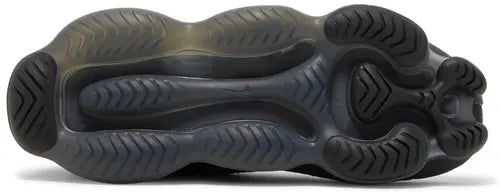 Tech Runner Scorpion – Triple Black