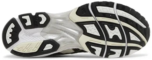 Gel Tech Runner 14 – Silver Cream