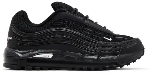 Tech Runner TL – Triple Black Edition