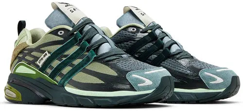 Retro Runner Cushion – Shadow Green Edition