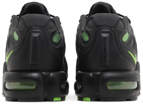 Tech Runner TN Plus Drift – Green Strike