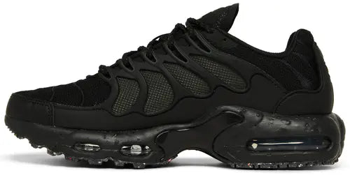 Tech Runner Plus TS – Triple Black Edition